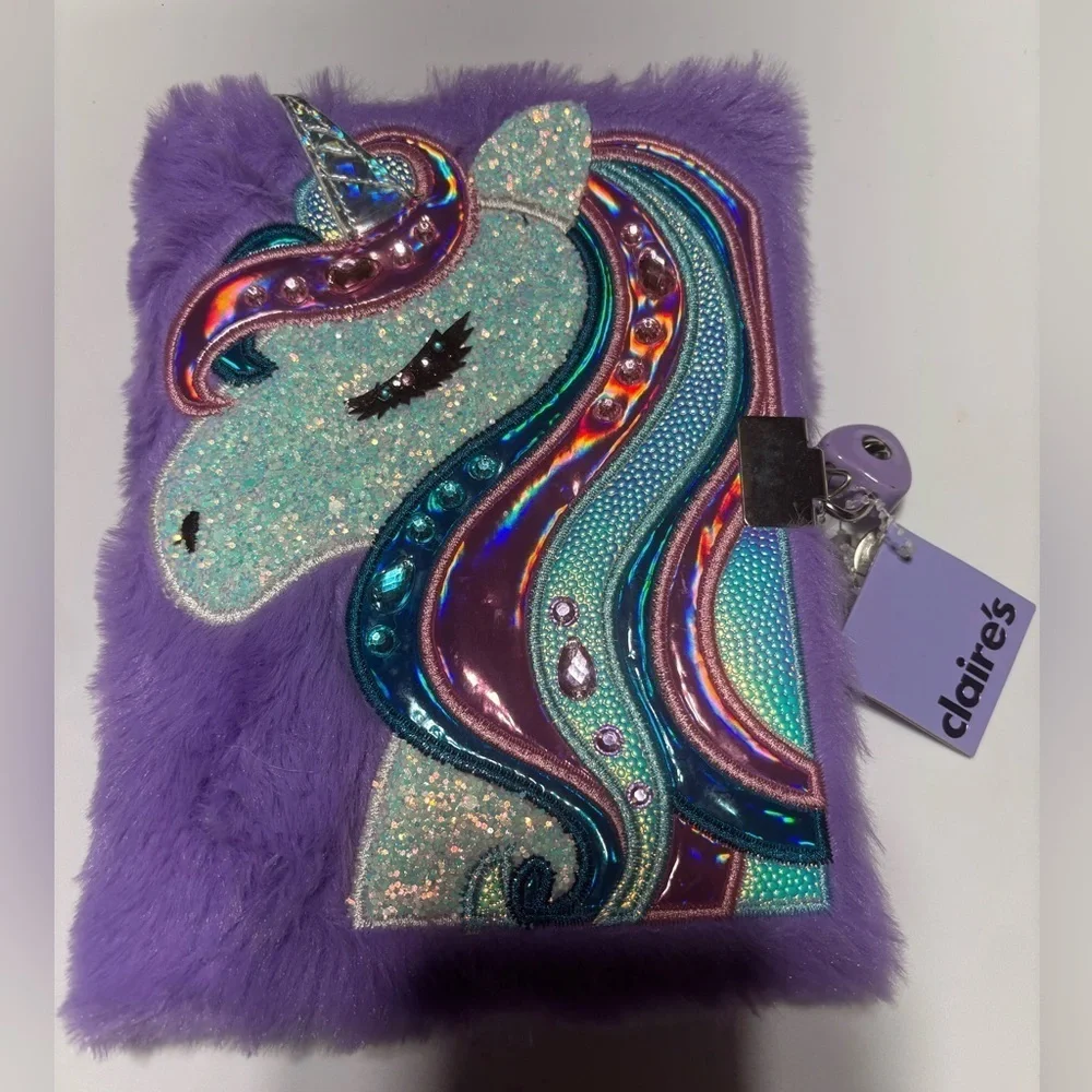 NWT Claire’s Bundle of 5 Fuzzy Journals With Lock & Key.